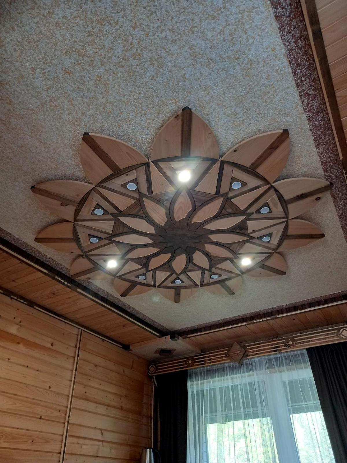 Hotel Voyage Tatariv Esterno foto