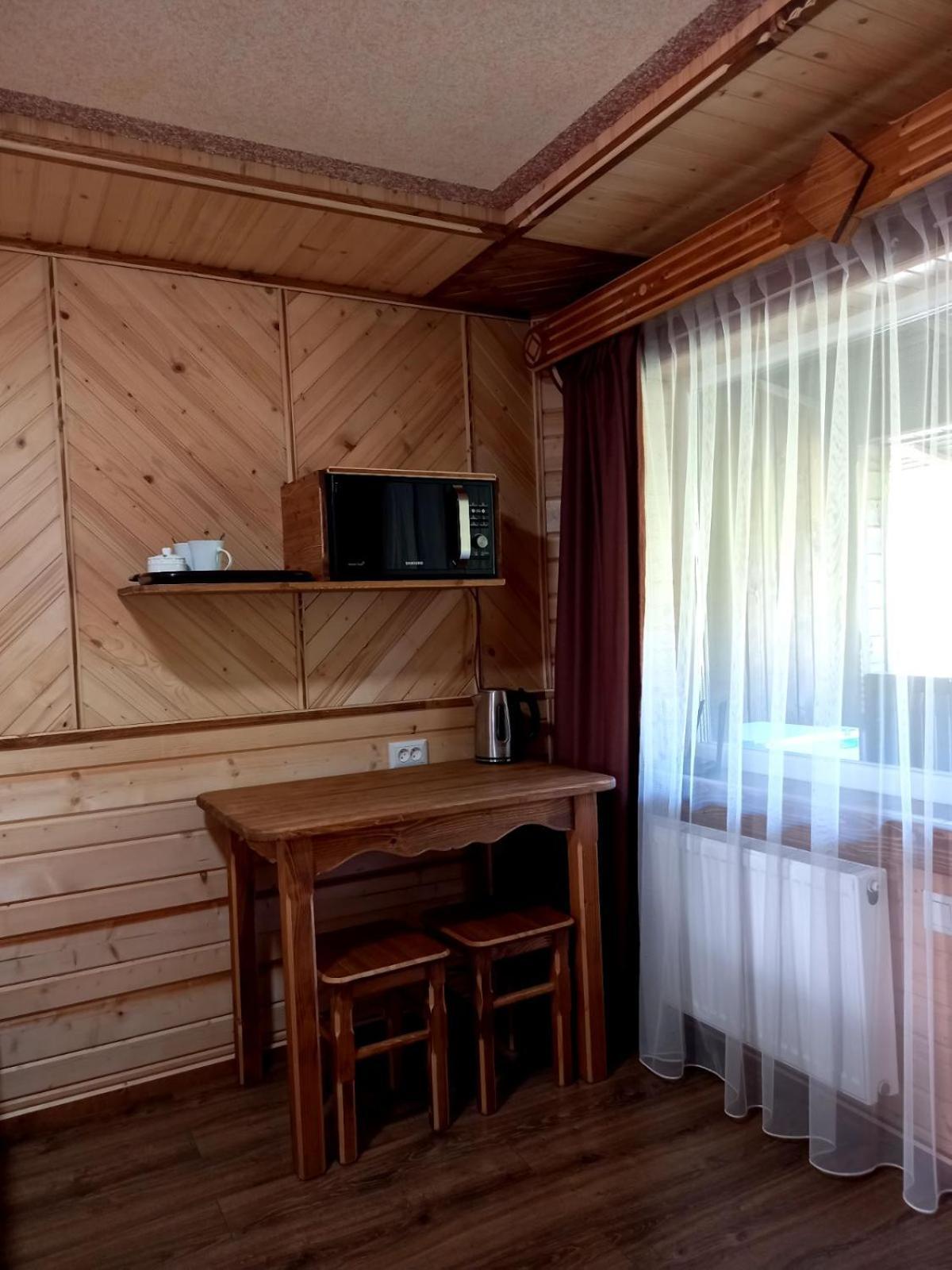 Hotel Voyage Tatariv Esterno foto